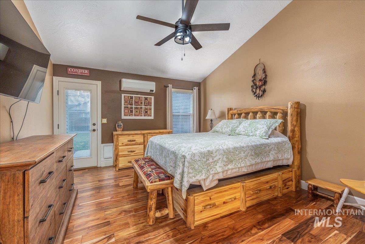 3534 N Summerpark Ave, Meridian, Idaho 83646, 5 Bedrooms, 4 Bathrooms, Residential For Sale, Price $810,000, 98977103