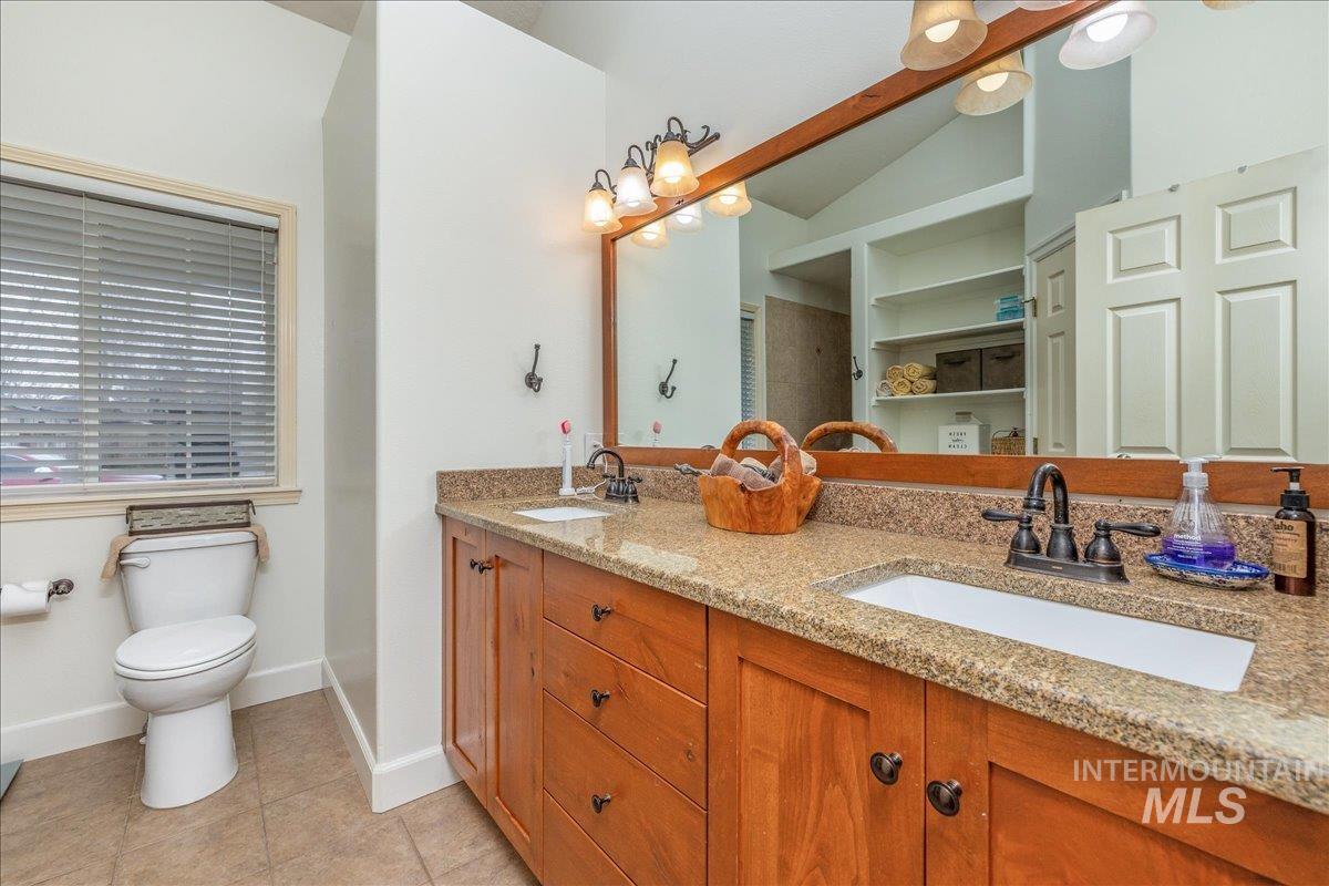 3534 N Summerpark Ave, Meridian, Idaho 83646, 5 Bedrooms, 4 Bathrooms, Residential For Sale, Price $810,000, 98977103