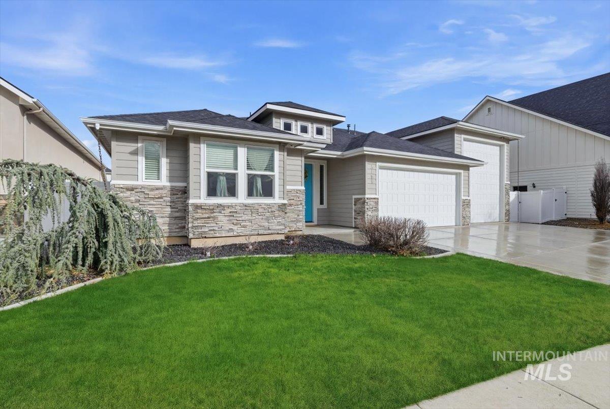 5154 S Twilight Mist Way, Meridian, Idaho 83642-6859, 4 Bedrooms, 3 Bathrooms, Residential For Sale, Price $755,000,MLS 98977104