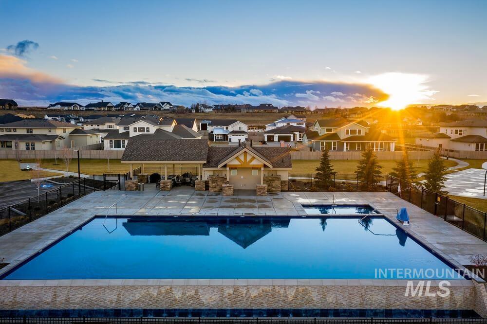 5154 S Twilight Mist Way, Meridian, Idaho 83642-6859, 4 Bedrooms, 3 Bathrooms, Residential For Sale, Price $755,000,MLS 98977104