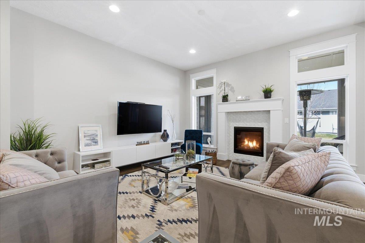 5154 S Twilight Mist Way, Meridian, Idaho 83642-6859, 4 Bedrooms, 3 Bathrooms, Residential For Sale, Price $755,000,MLS 98977104