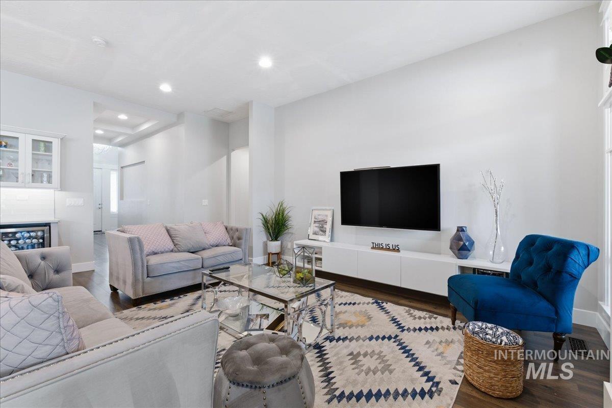 5154 S Twilight Mist Way, Meridian, Idaho 83642-6859, 4 Bedrooms, 3 Bathrooms, Residential For Sale, Price $755,000,MLS 98977104