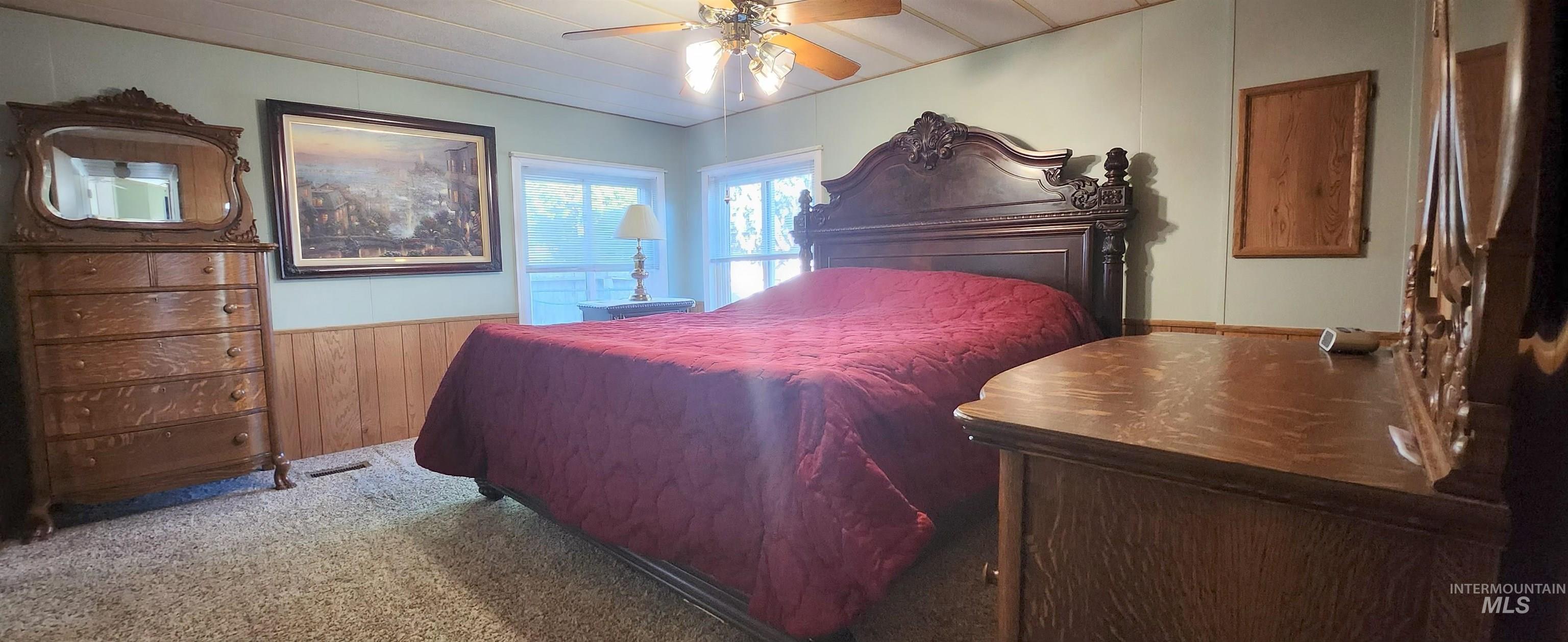 2392 N Patricia Ln, Boise, Idaho 83704, 2 Bedrooms, 2 Bathrooms, Residential For Sale, Price $129,999,MLS 98977105