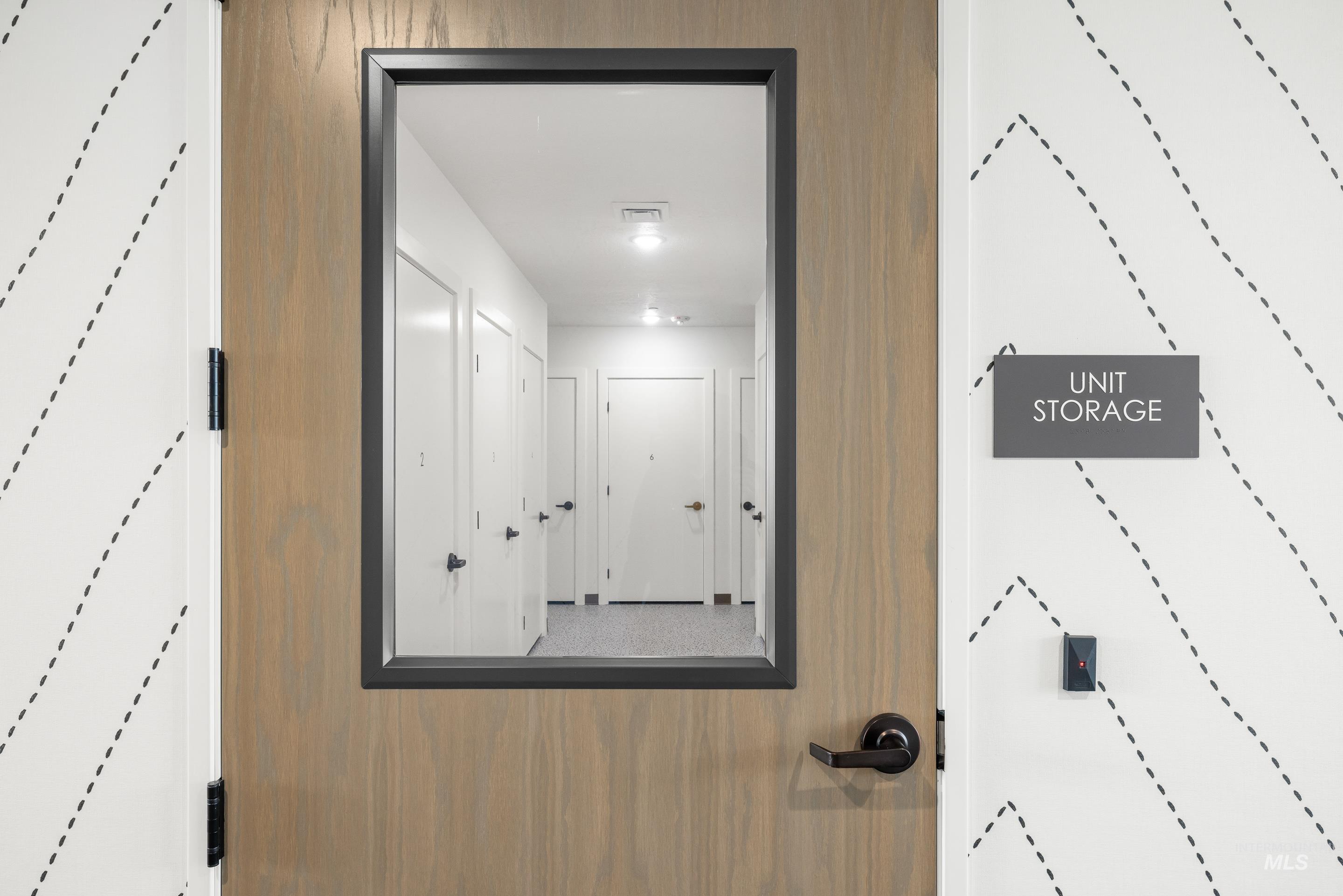 4250 E Haystack St, Boise, Idaho 83716, 3 Bedrooms, 2 Bathrooms, Residential For Sale, Price $539,900,MLS 98977106