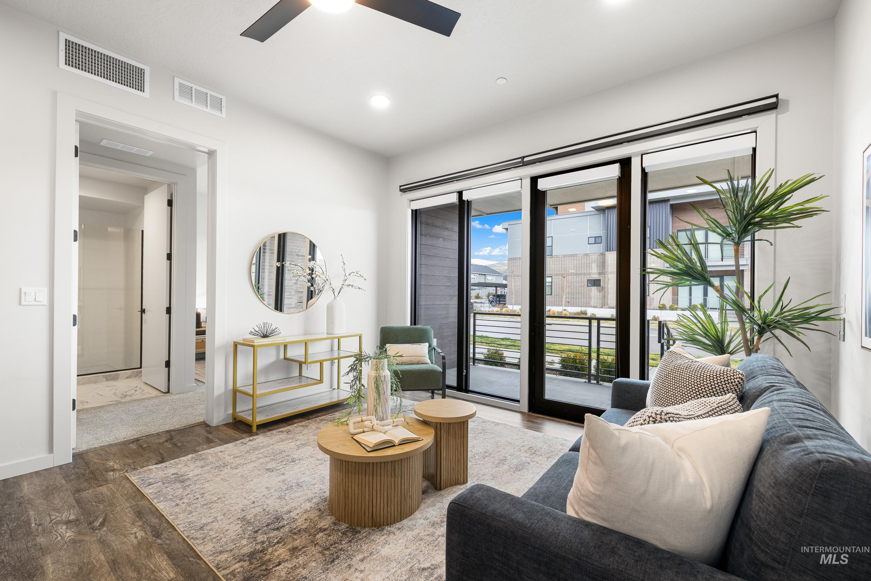 4250 E Haystack St, Boise, Idaho 83716, 3 Bedrooms, 2 Bathrooms, Residential For Sale, Price $539,900,MLS 98977106