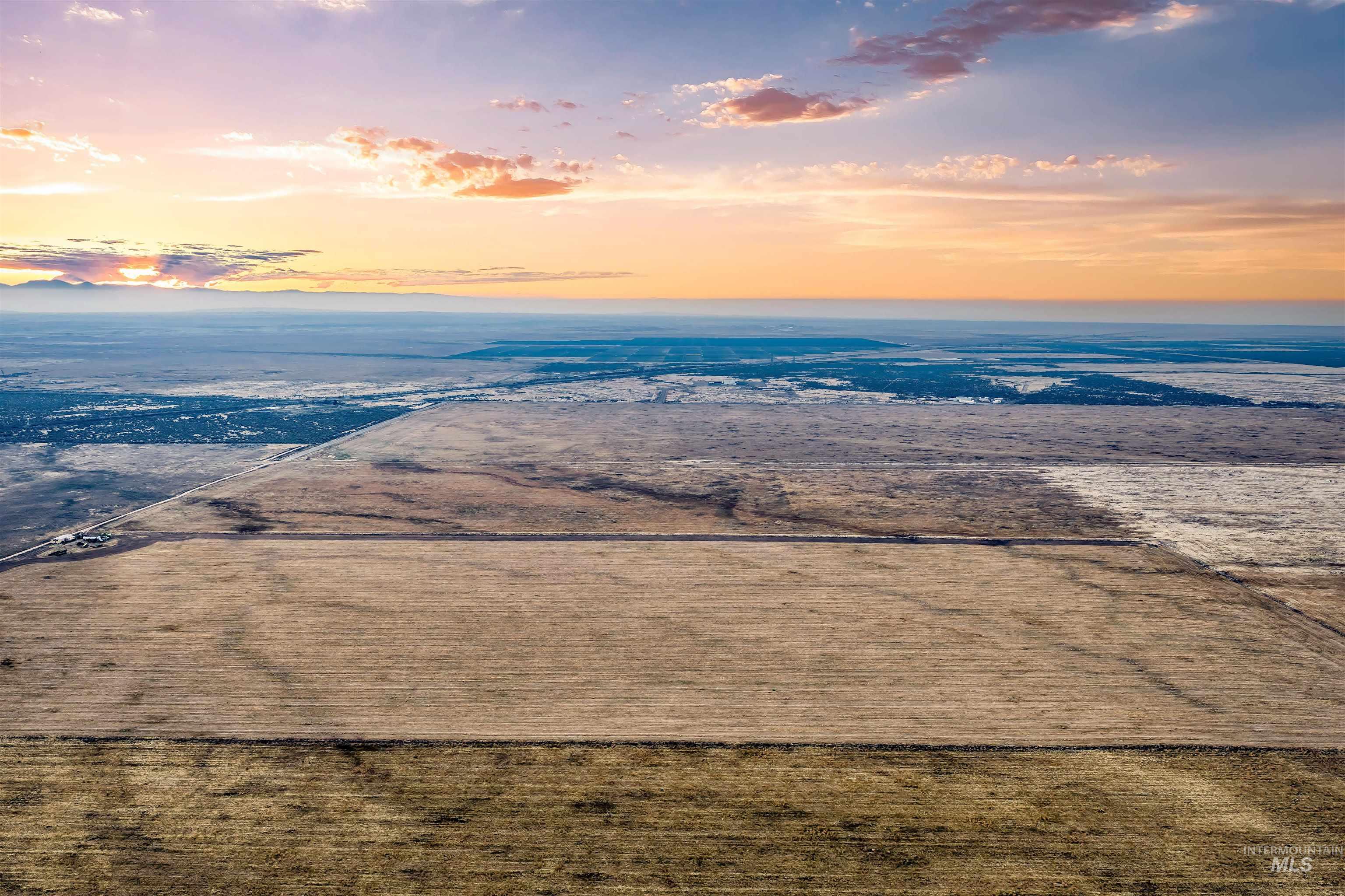 000 E Flick Ln, Mountain Home, Idaho 83647, Land For Sale, Price $1,280,000,MLS 98977108