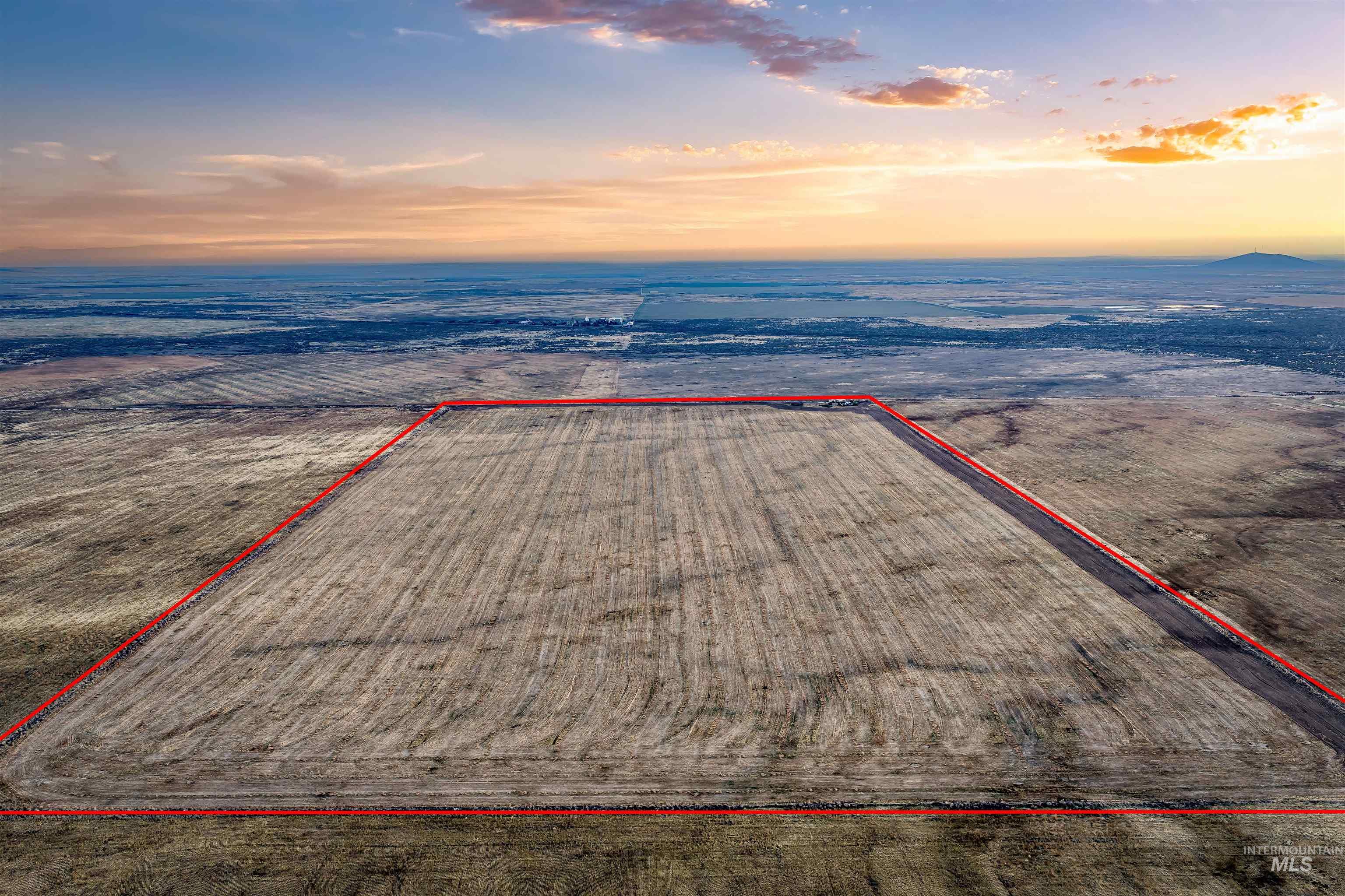 000 E Flick Ln, Mountain Home, Idaho 83647, Land For Sale, Price $1,280,000,MLS 98977108