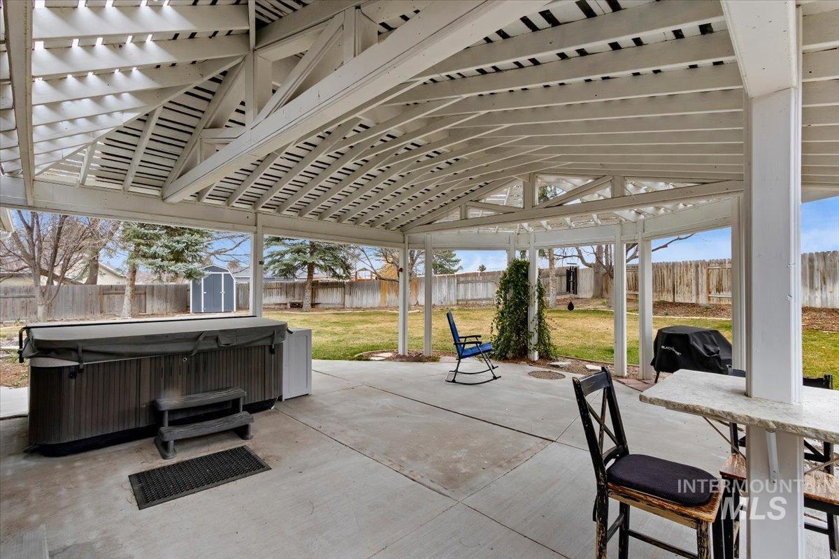 2306 Hillcrest Drive, Twin Falls, Idaho 83301, 4 Bedrooms, 2 Bathrooms, Residential For Sale, Price $499,900,MLS 98977109