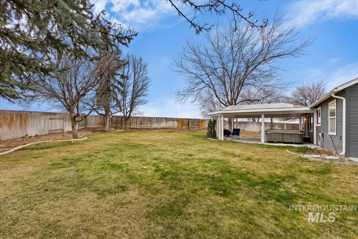 2306 Hillcrest Drive, Twin Falls, Idaho 83301, 4 Bedrooms, 2 Bathrooms, Residential For Sale, Price $499,900,MLS 98977109