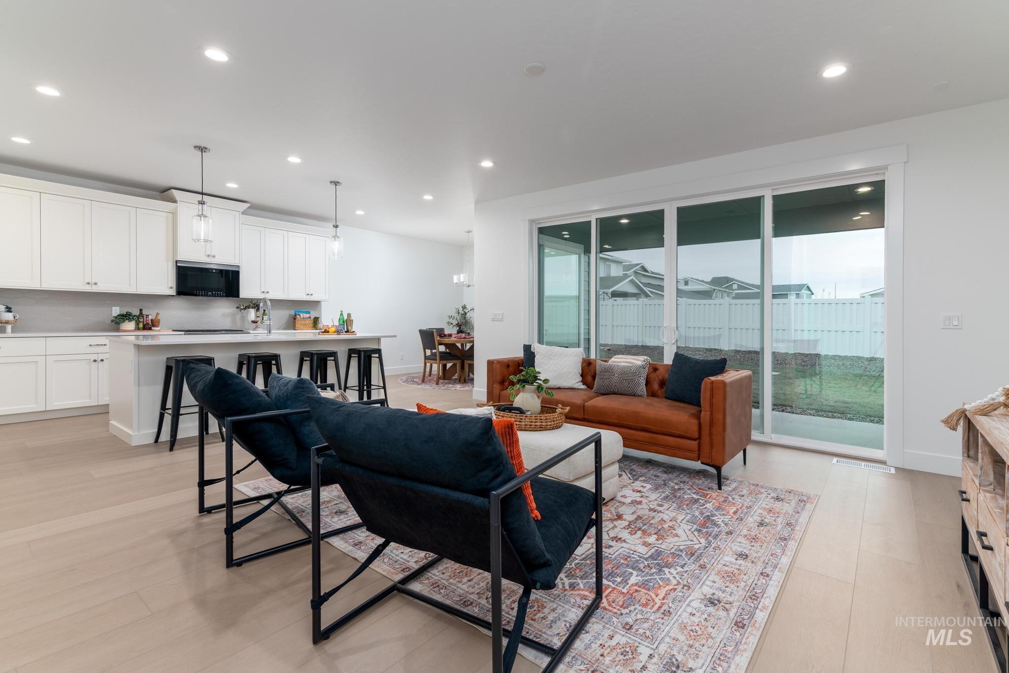 1770 W Arya St, Kuna, Idaho 83634, 3 Bedrooms, 2 Bathrooms, Residential For Sale, Price $469,000,MLS 98977110