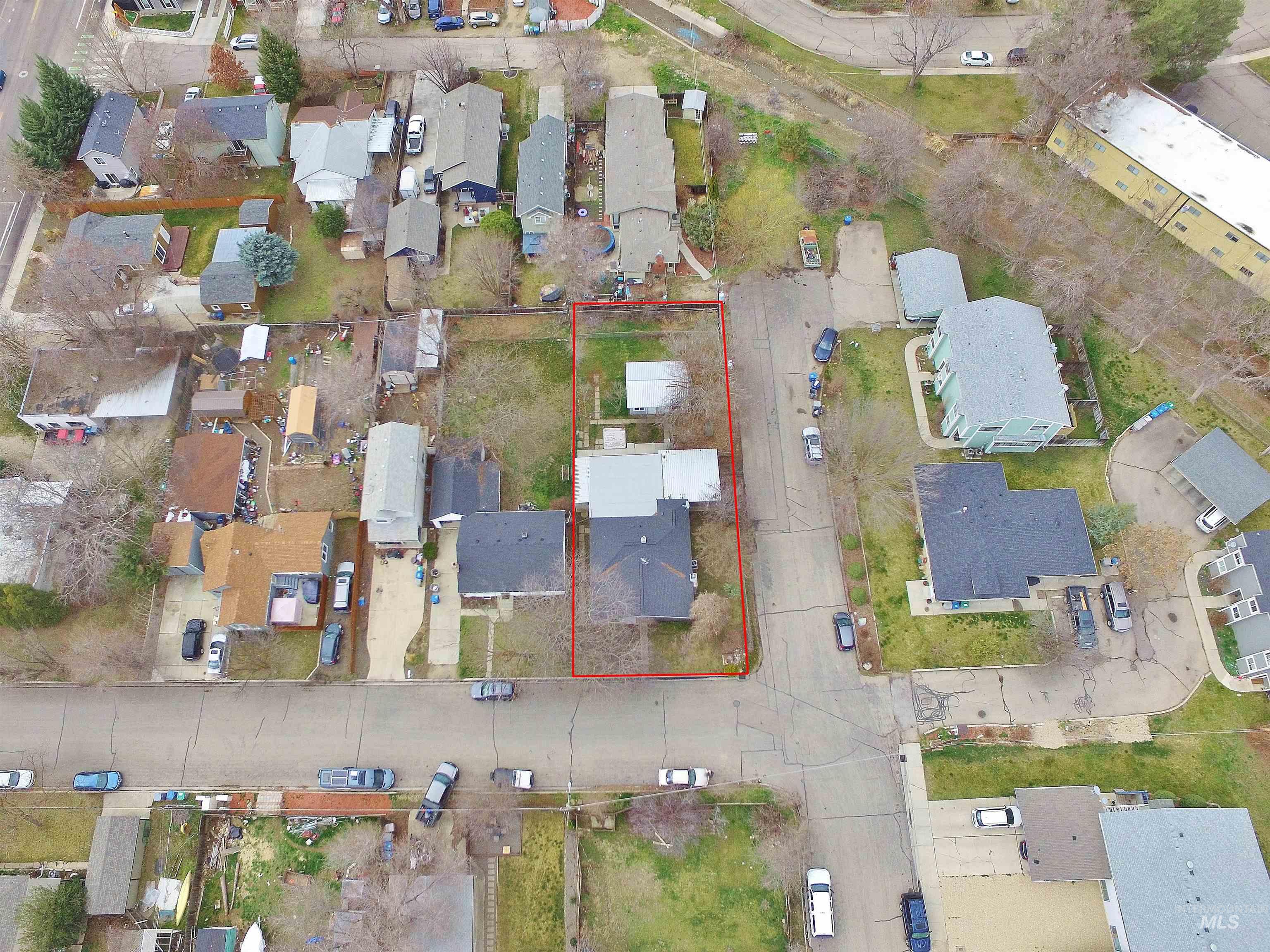 303 S Cleveland St, Boise, Idaho 83705, 5 Bedrooms, 1 Bathroom, Residential For Sale, Price $399,900,MLS 98977113