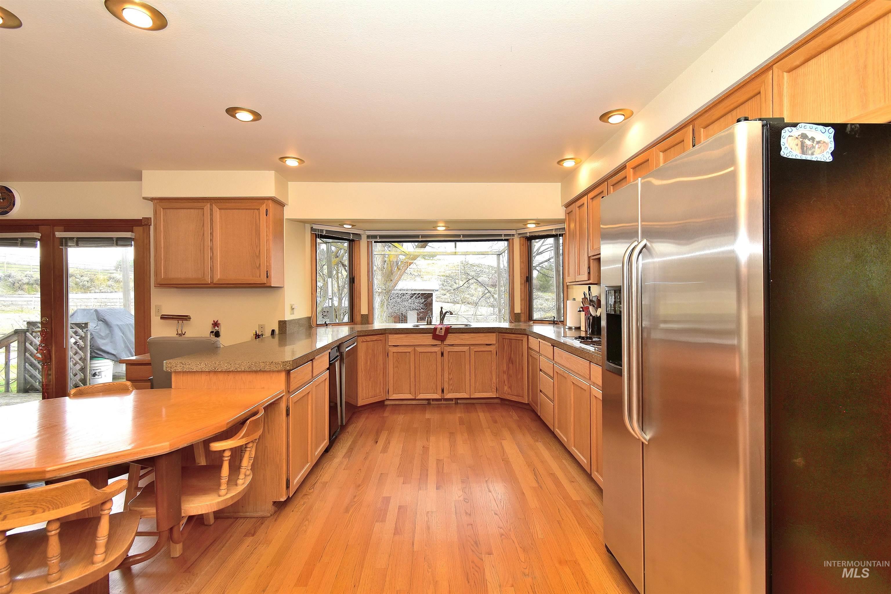 5035 willow creek, Eagle, Idaho 83616, 4 Bedrooms, 3 Bathrooms, Residential For Sale, Price $1,299,900,MLS 98977114