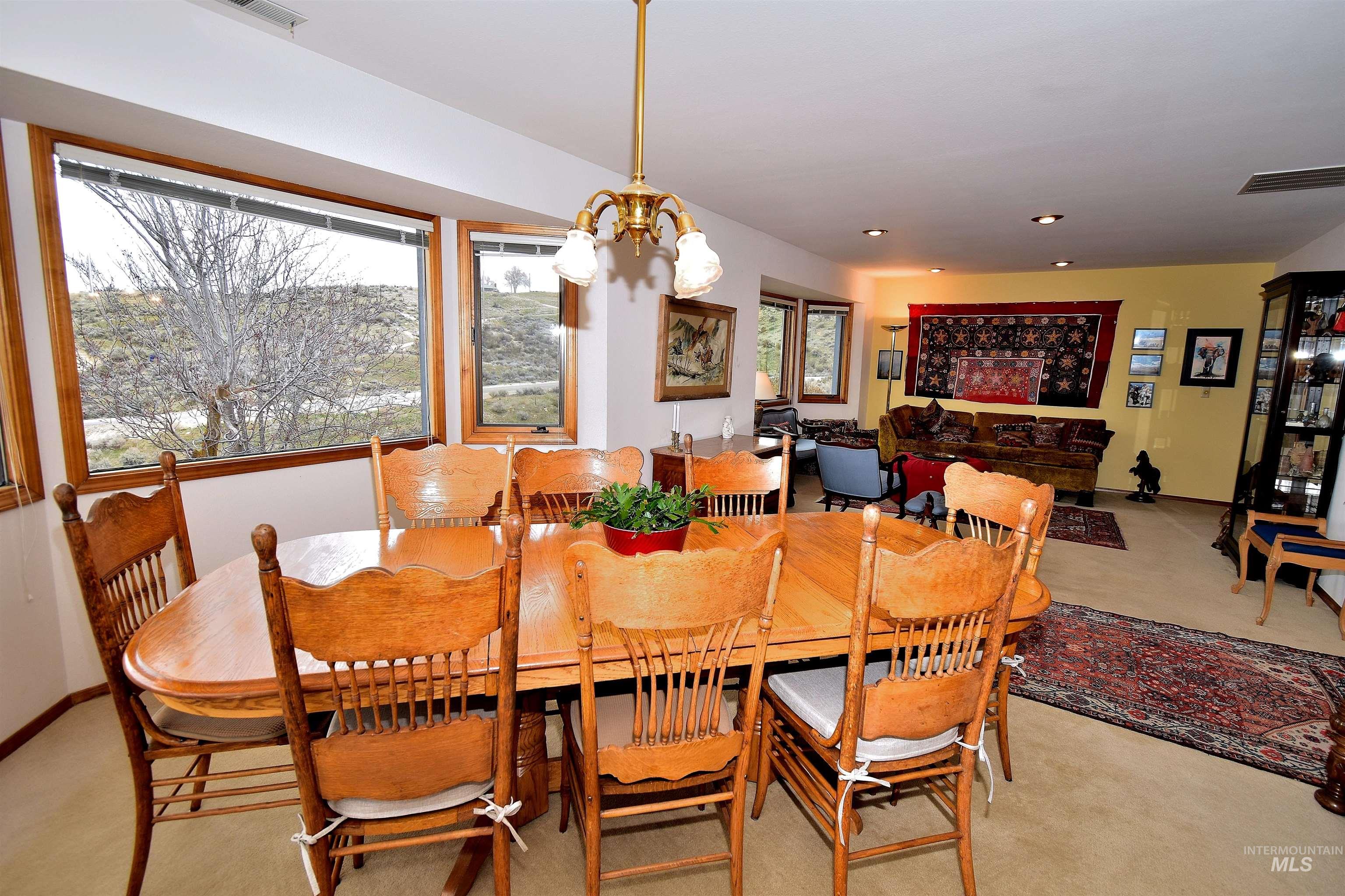 5035 willow creek, Eagle, Idaho 83616, 4 Bedrooms, 3 Bathrooms, Residential For Sale, Price $1,299,900,MLS 98977114