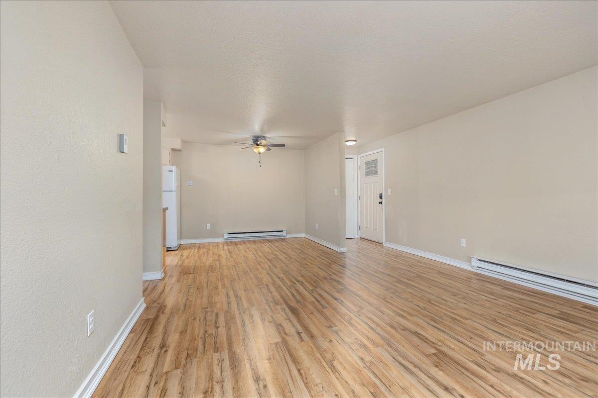 6924 Colehaven Lane, Boise, Idaho 83704, 2 Bedrooms, 1 Bathroom, Residential For Sale, Price $229,999,MLS 98977119