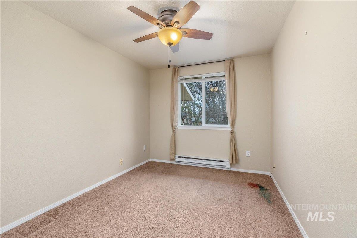 6924 Colehaven Lane, Boise, Idaho 83704, 2 Bedrooms, 1 Bathroom, Residential For Sale, Price $229,999,MLS 98977119