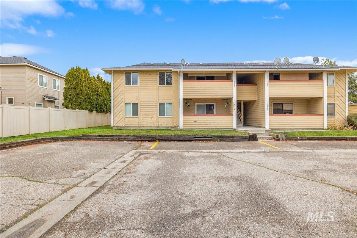 6924 Colehaven Lane, Boise, Idaho 83704, 2 Bedrooms, 1 Bathroom, Residential For Sale, Price $229,999,MLS 98977119