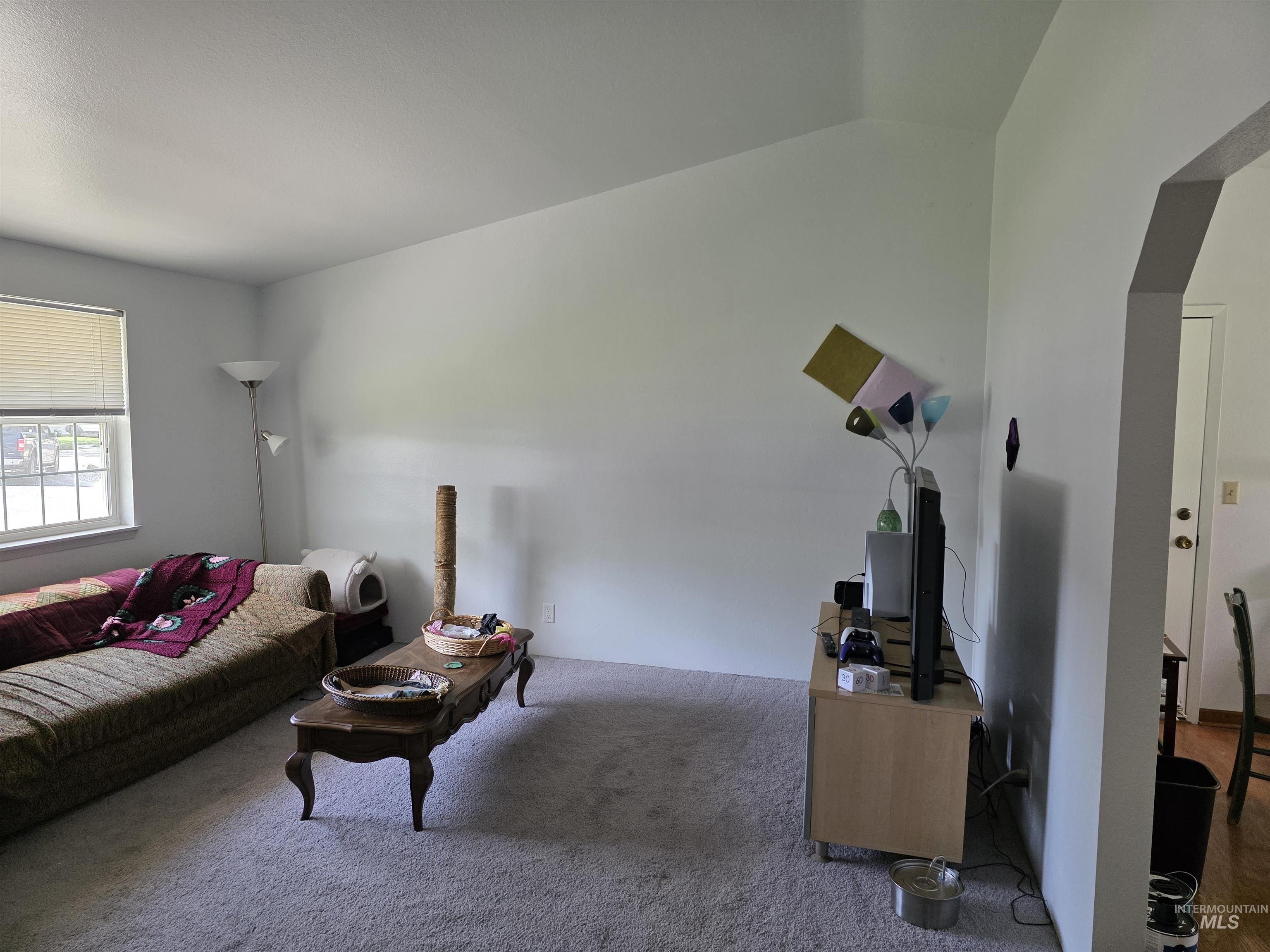 1887 W Cherry Ct, Boise, Idaho 83705, 2 Bedrooms, 1 Bathroom, Residential For Sale, Price $367,500,MLS 98977120