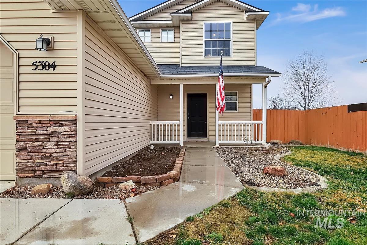 5304 Barkley Way, Caldwell, Idaho 83607, 3 Bedrooms, 2.5 Bathrooms, Residential For Sale, Price $395,000,MLS 98977122