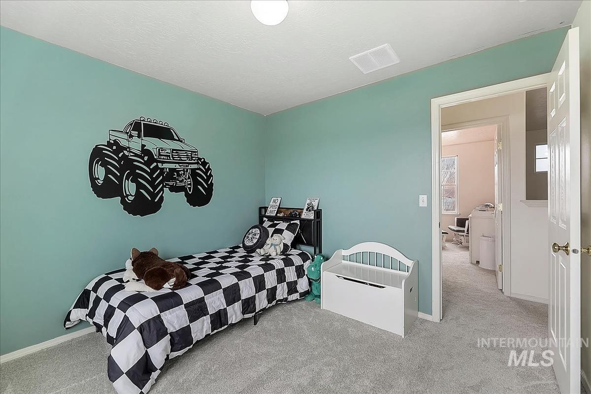 5304 Barkley Way, Caldwell, Idaho 83607, 3 Bedrooms, 2.5 Bathrooms, Residential For Sale, Price $395,000,MLS 98977122