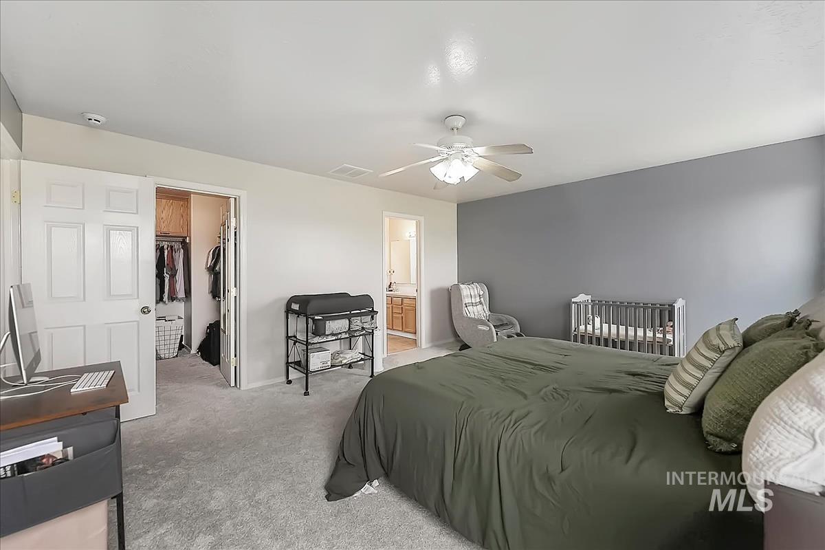 5304 Barkley Way, Caldwell, Idaho 83607, 3 Bedrooms, 2.5 Bathrooms, Residential For Sale, Price $395,000,MLS 98977122