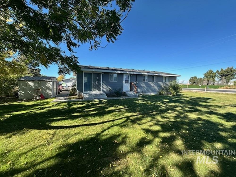 2050 Kings Row, Heyburn, Idaho 83336-0000, 3 Bedrooms, 2 Bathrooms, Residential For Sale, Price $310,000,MLS 98977124