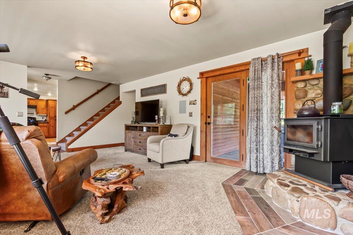 8 Condor Circle, Boise, Idaho 83716, 4 Bedrooms, 2 Bathrooms, Residential For Sale, Price $784,900,MLS 98977128