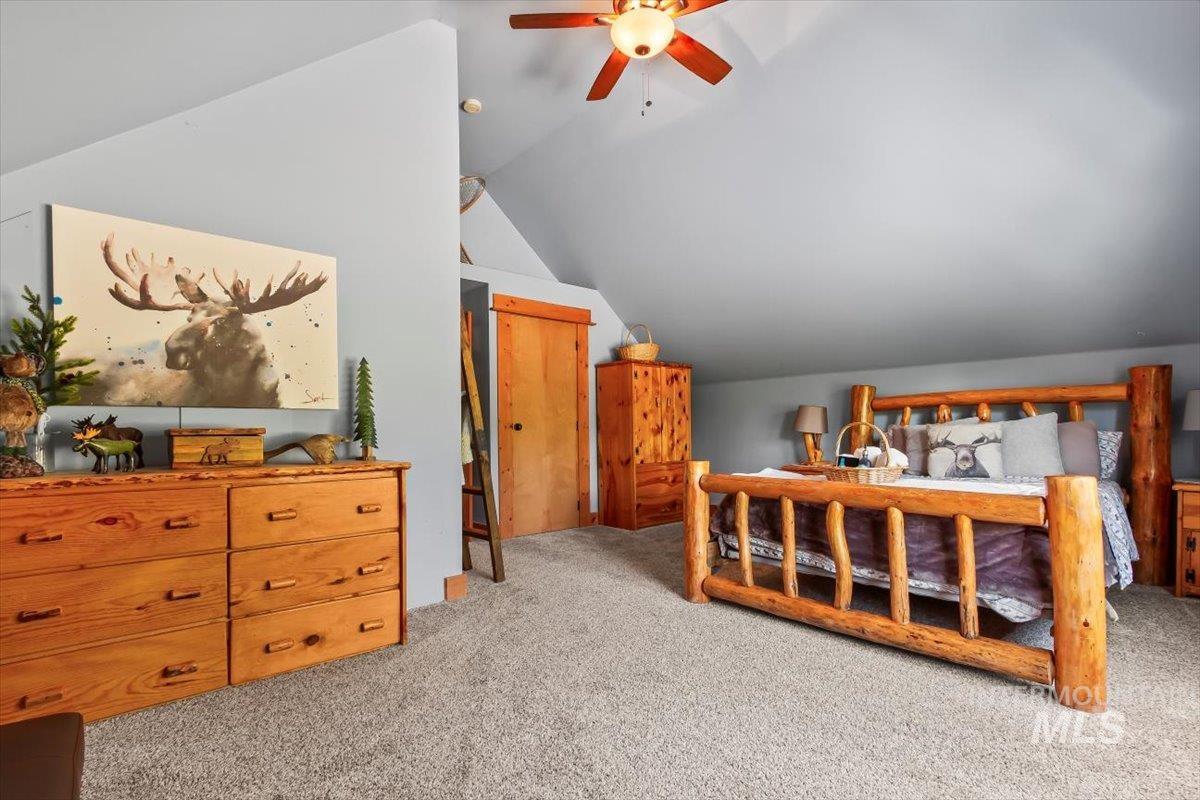 8 Condor Circle, Boise, Idaho 83716, 4 Bedrooms, 2 Bathrooms, Residential For Sale, Price $784,900,MLS 98977128