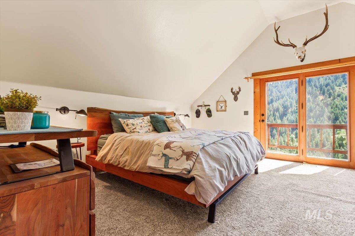 8 Condor Circle, Boise, Idaho 83716, 4 Bedrooms, 2 Bathrooms, Residential For Sale, Price $784,900,MLS 98977128