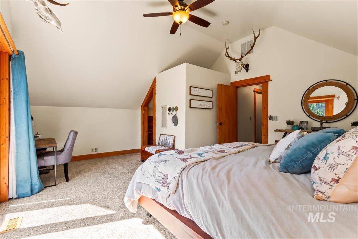 8 Condor Circle, Boise, Idaho 83716, 4 Bedrooms, 2 Bathrooms, Residential For Sale, Price $784,900,MLS 98977128