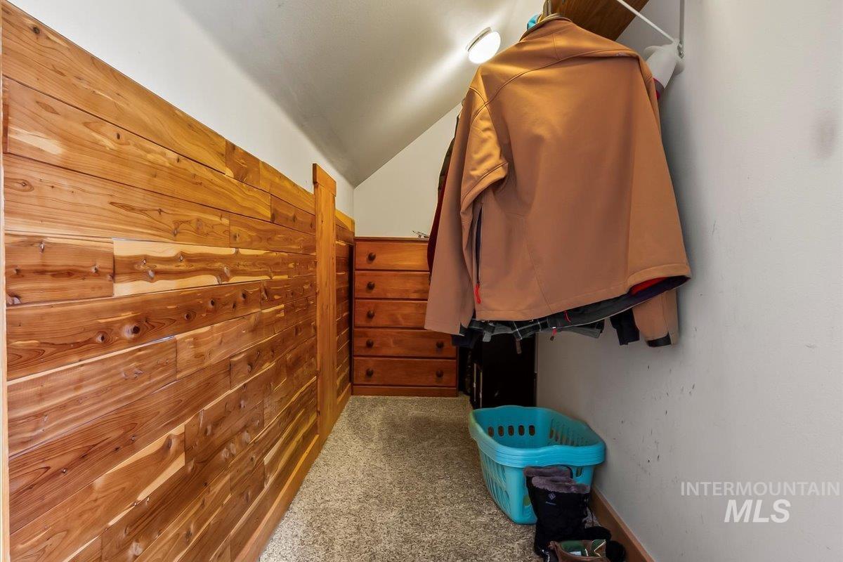 8 Condor Circle, Boise, Idaho 83716, 4 Bedrooms, 2 Bathrooms, Residential For Sale, Price $784,900,MLS 98977128