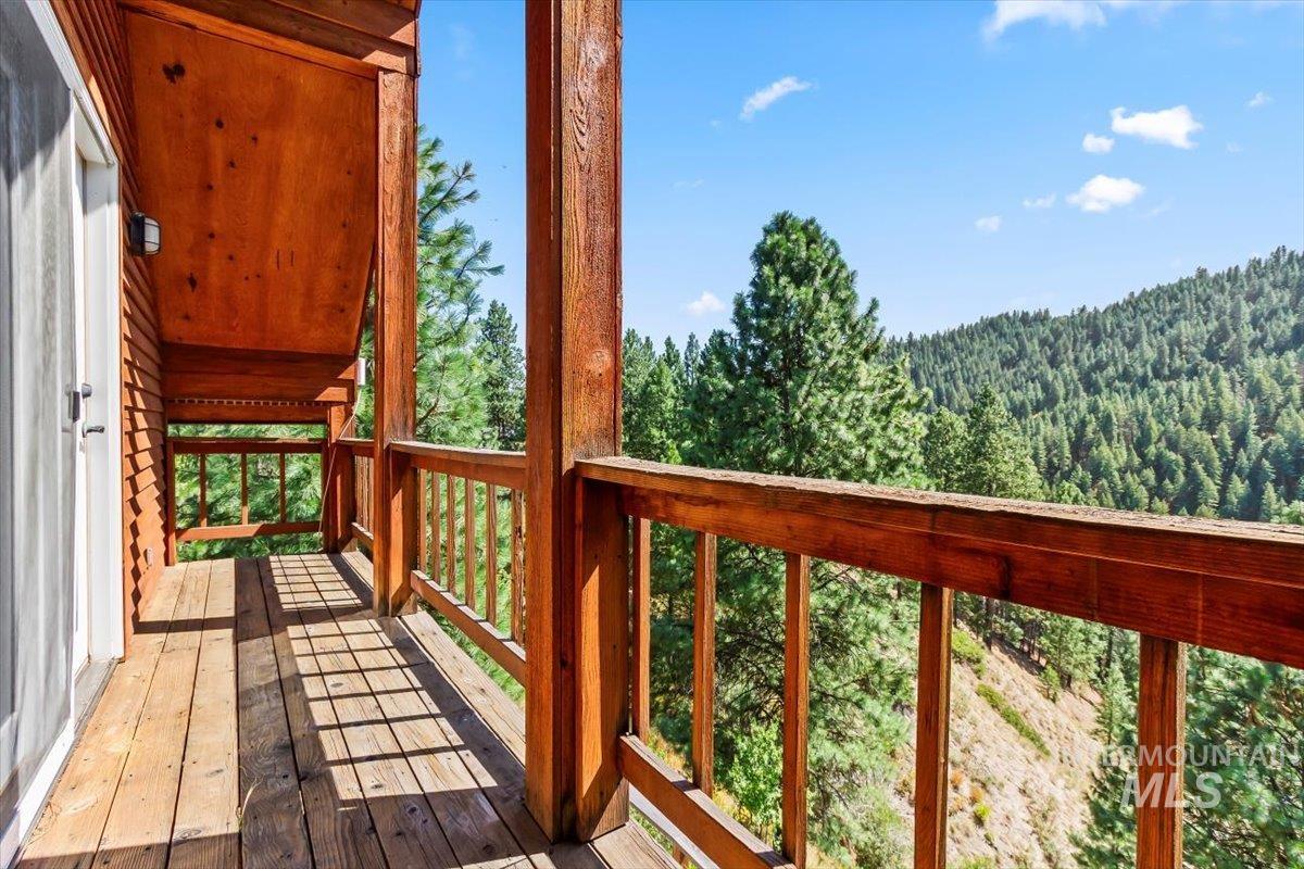 8 Condor Circle, Boise, Idaho 83716, 4 Bedrooms, 2 Bathrooms, Residential For Sale, Price $784,900,MLS 98977128