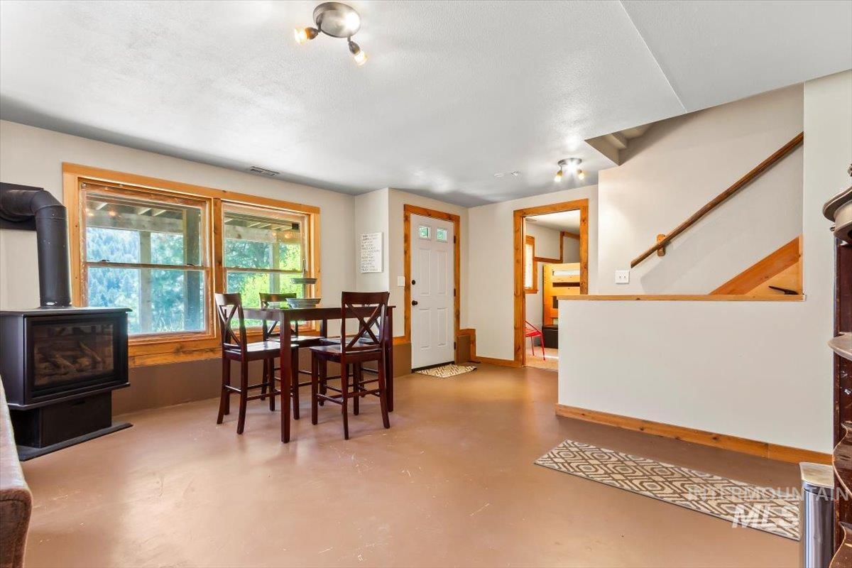 8 Condor Circle, Boise, Idaho 83716, 4 Bedrooms, 2 Bathrooms, Residential For Sale, Price $784,900,MLS 98977128