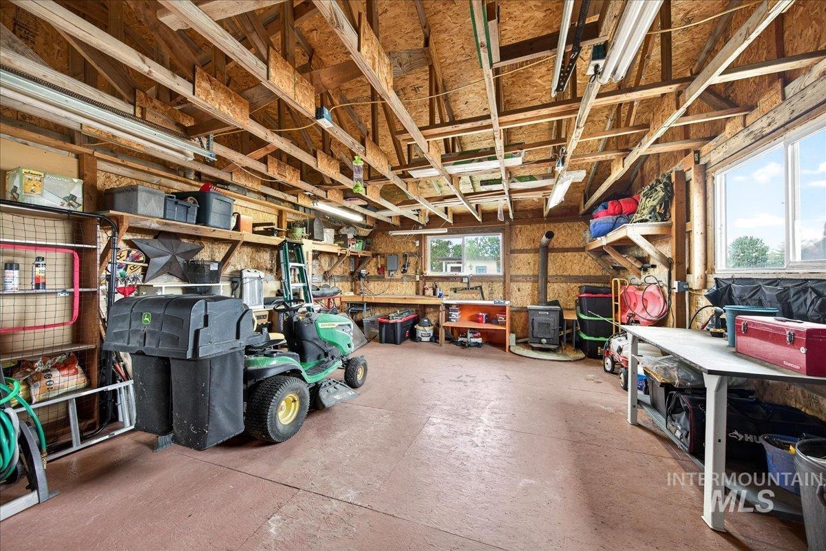 8601 S Cloverdale Rd, Boise, Idaho 83709, 4 Bedrooms, 3 Bathrooms, Residential For Sale, Price $889,000,MLS 98977132