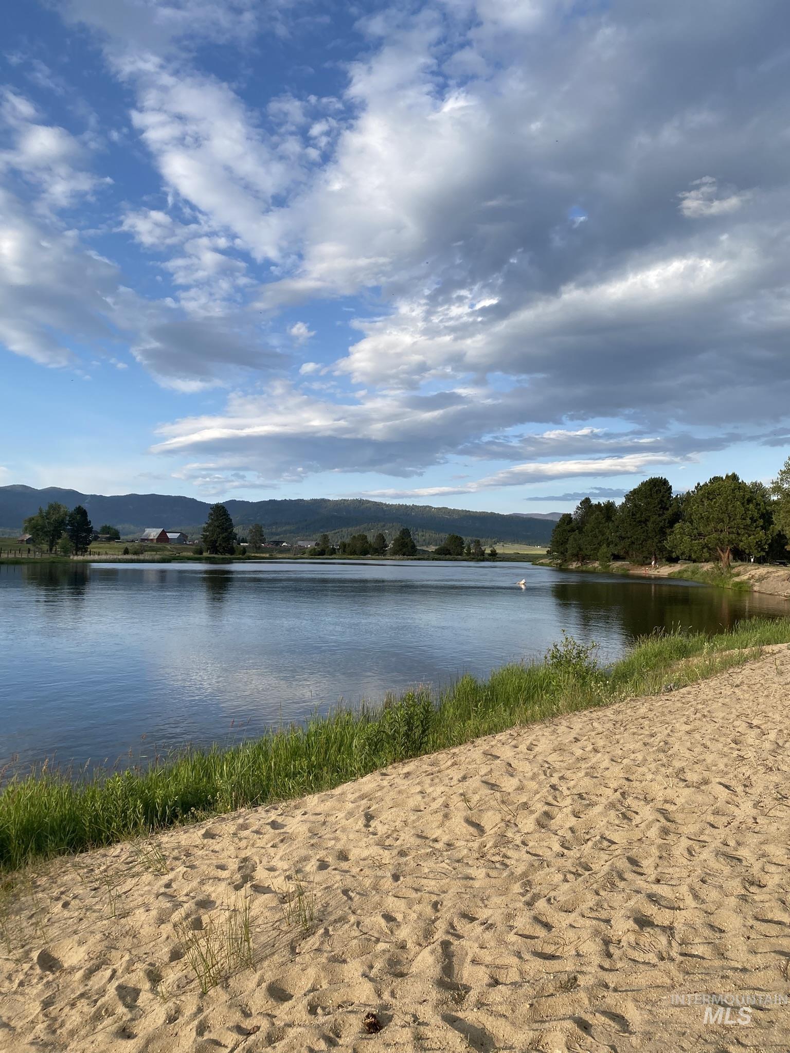 29 B Street, Cascade, Idaho 83611, Land For Sale, Price $111,999,MLS 98977133