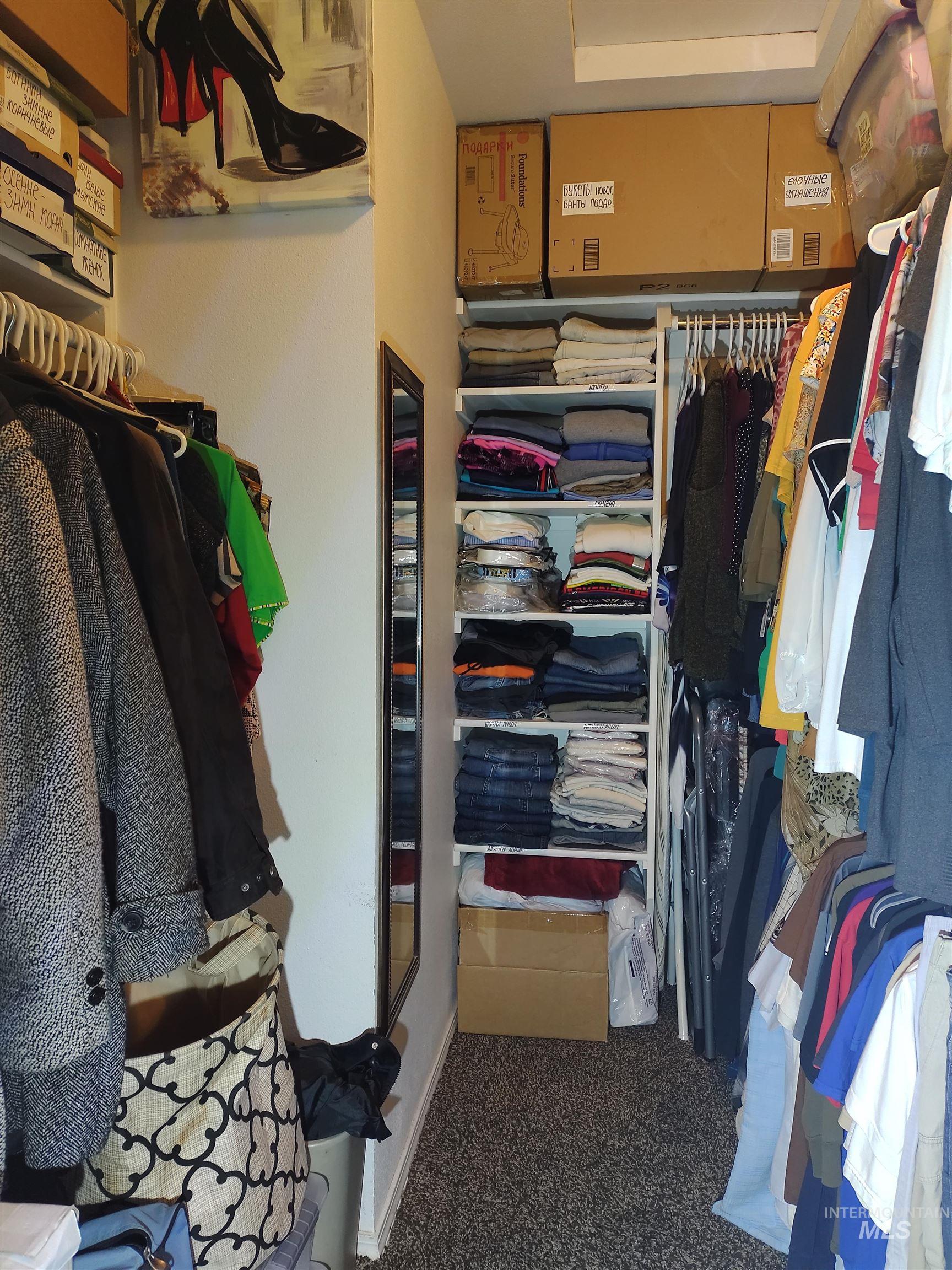 9249 W Carousel St, Boise, Idaho 83709, 3 Bedrooms, 2 Bathrooms, Residential For Sale, Price $449,900,MLS 98977134