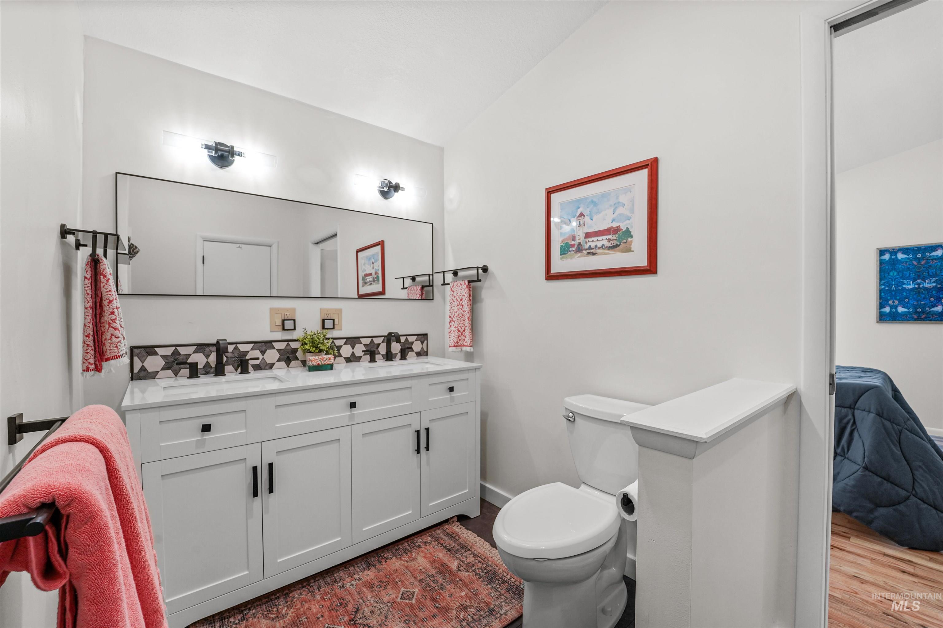 1913 W Suncrest Dr, Boise, Idaho 83705, 5 Bedrooms, 2 Bathrooms, Residential For Sale, Price $649,900,MLS 98977135