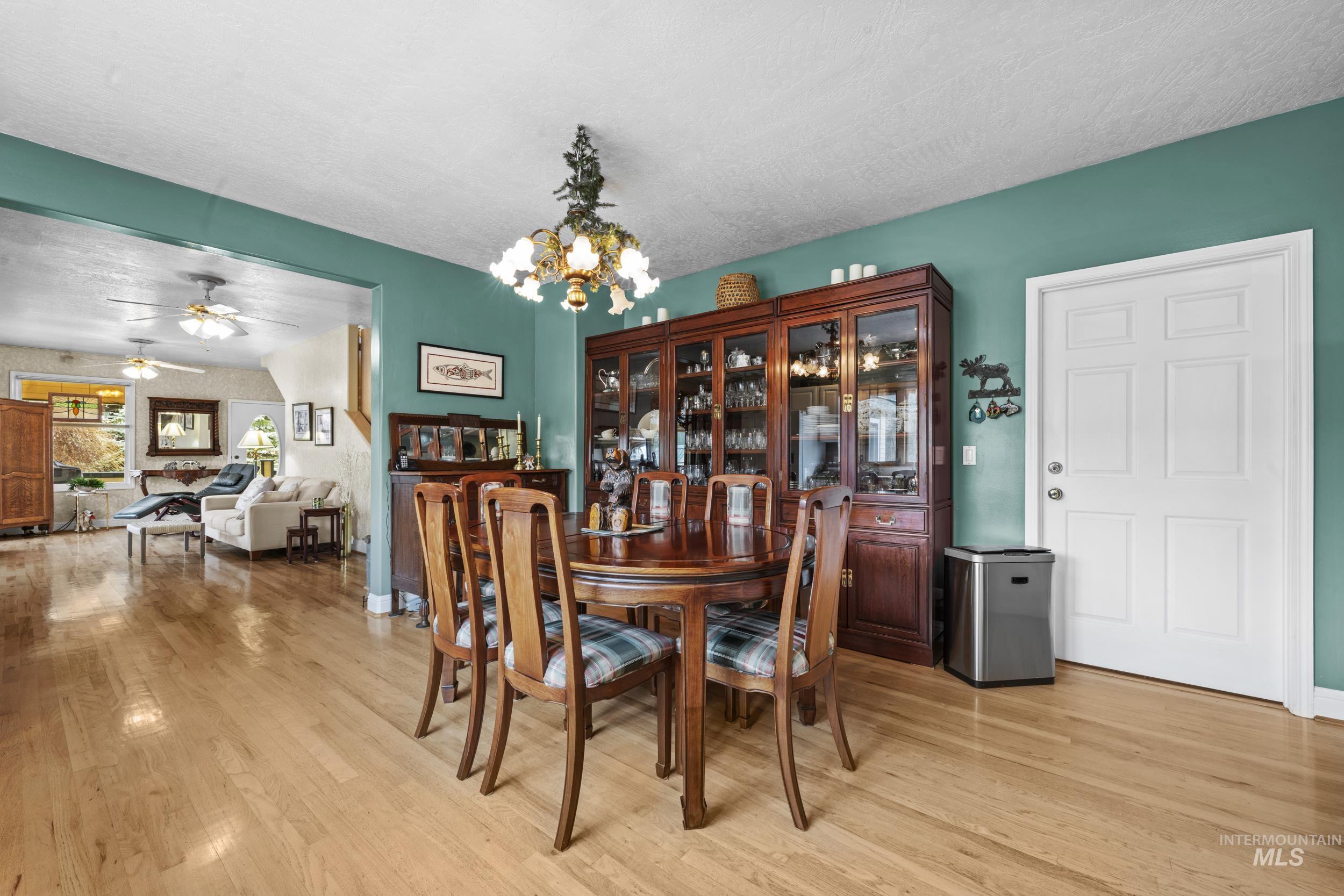 69 River Ranch Rd, Garden Valley, Idaho 83622, 4 Bedrooms, 4 Bathrooms, Residential For Sale, Price $1,025,000,MLS 98977138