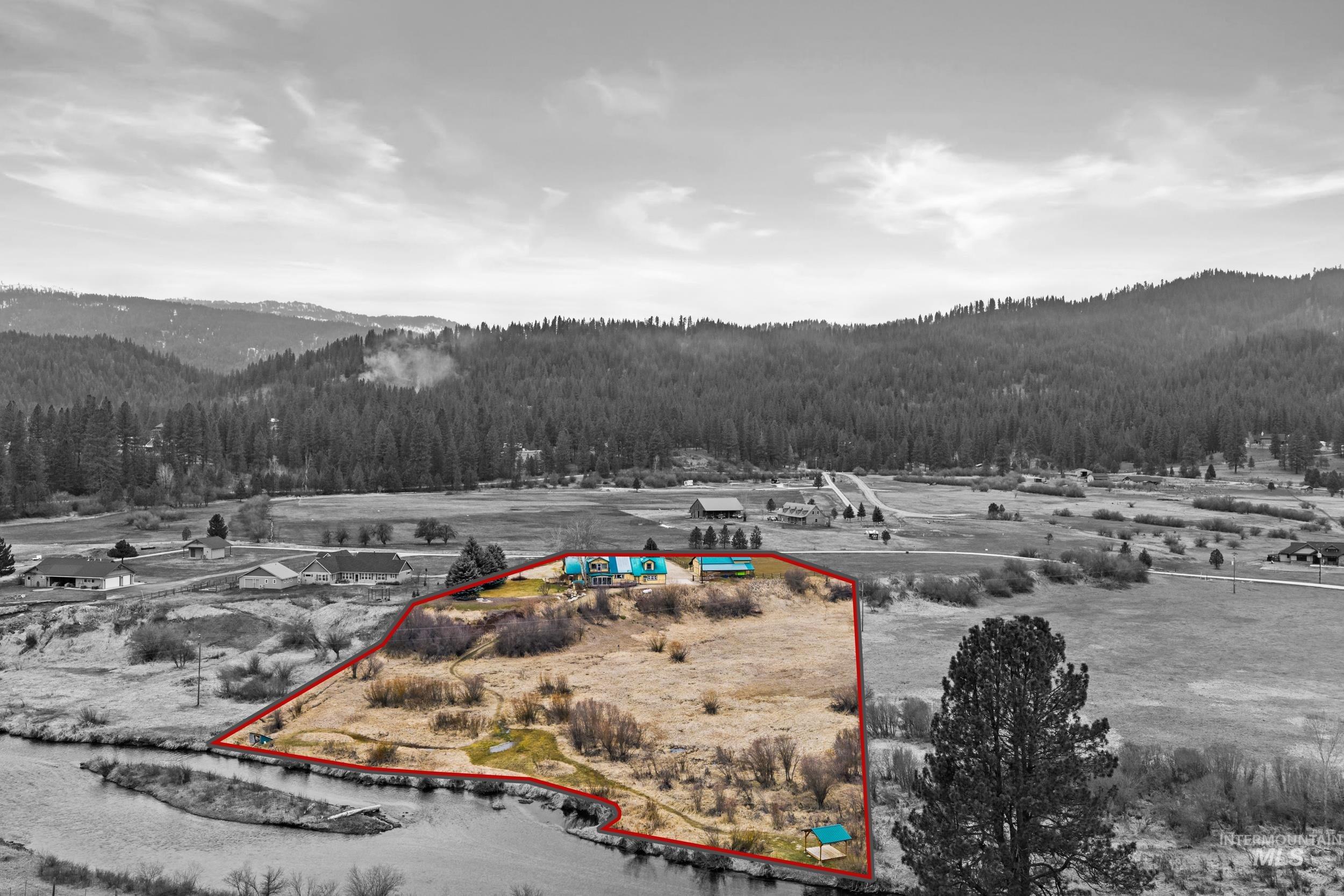 69 River Ranch Rd, Garden Valley, Idaho 83622, 4 Bedrooms, 4 Bathrooms, Residential For Sale, Price $1,025,000,MLS 98977138