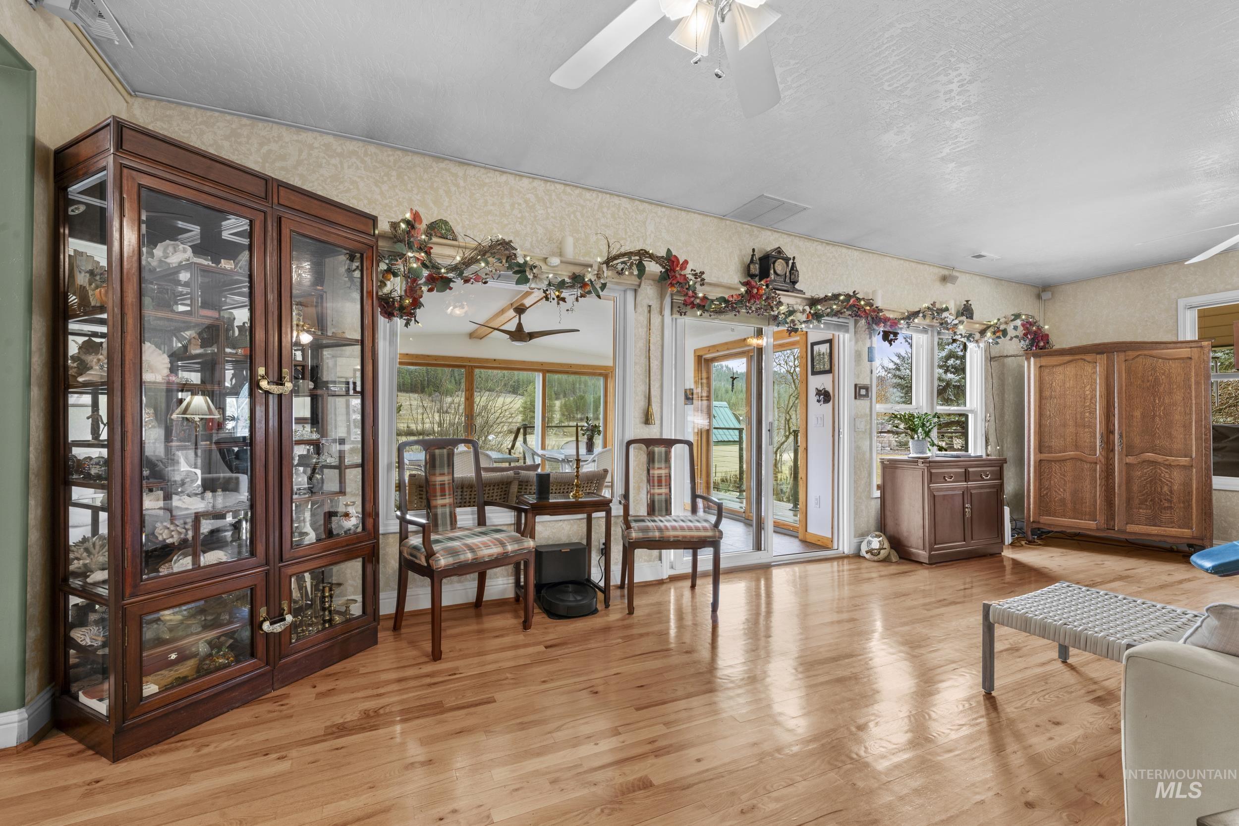 69 River Ranch Rd, Garden Valley, Idaho 83622, 4 Bedrooms, 4 Bathrooms, Residential For Sale, Price $1,025,000,MLS 98977138