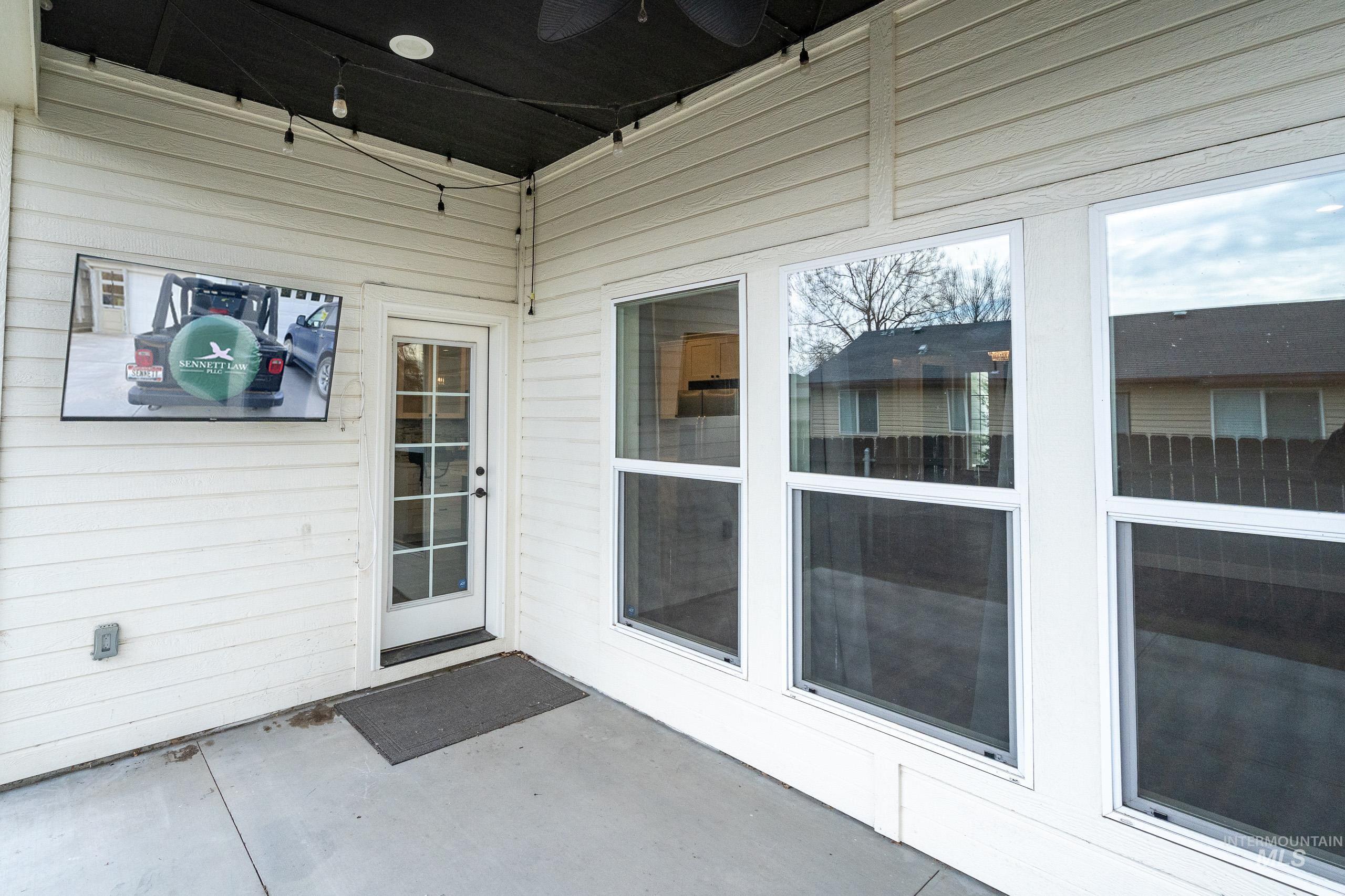 1623 W Young Ave, Nampa, Idaho 83651, 4 Bedrooms, 2.5 Bathrooms, Residential For Sale, Price $535,000,MLS 98977140