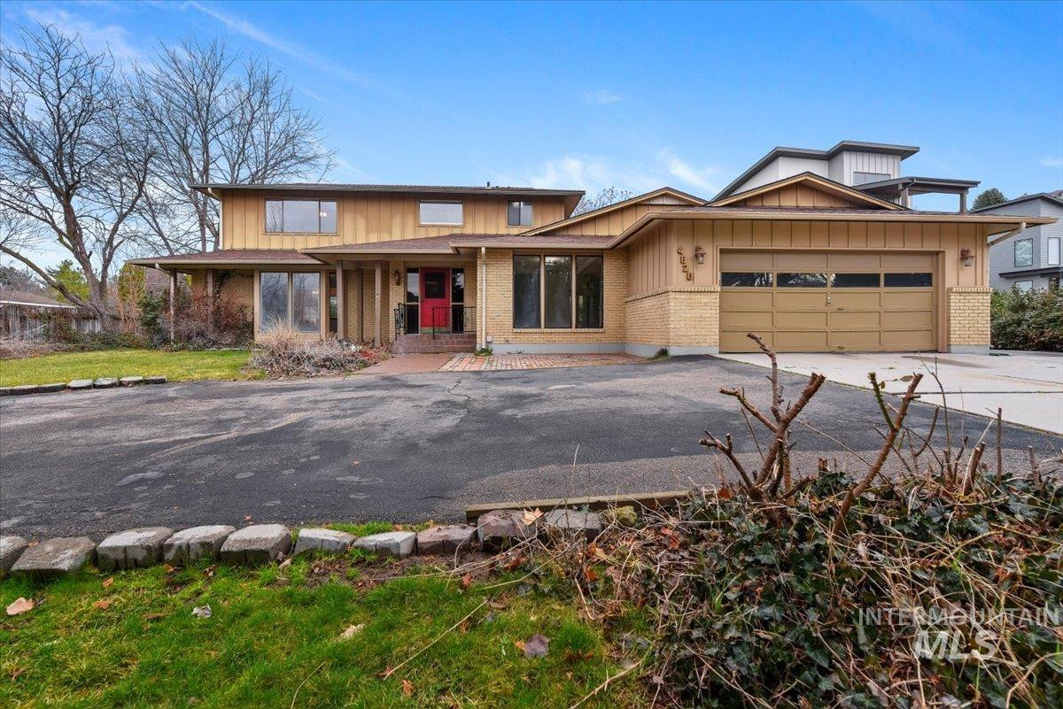 4820 W Hill Rd, Boise, Idaho 83703, 6 Bedrooms, 4 Bathrooms, Residential For Sale, Price $799,900,MLS 98977141