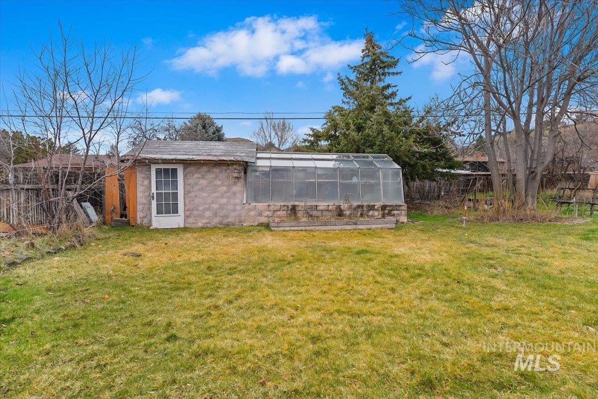 4820 W Hill Rd, Boise, Idaho 83703, 6 Bedrooms, 4 Bathrooms, Residential For Sale, Price $799,900,MLS 98977141