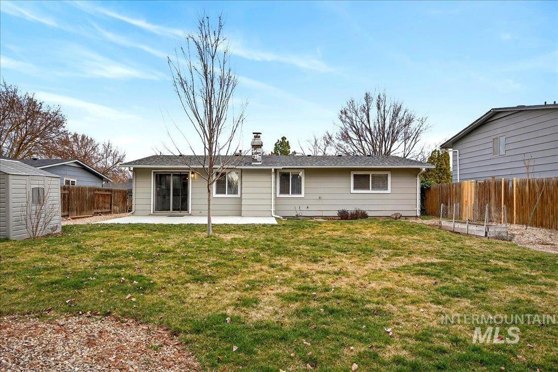 9549 W Linstock, Boise, Idaho 83704, 3 Bedrooms, 2 Bathrooms, Residential For Sale, Price $399,900,MLS 98977143