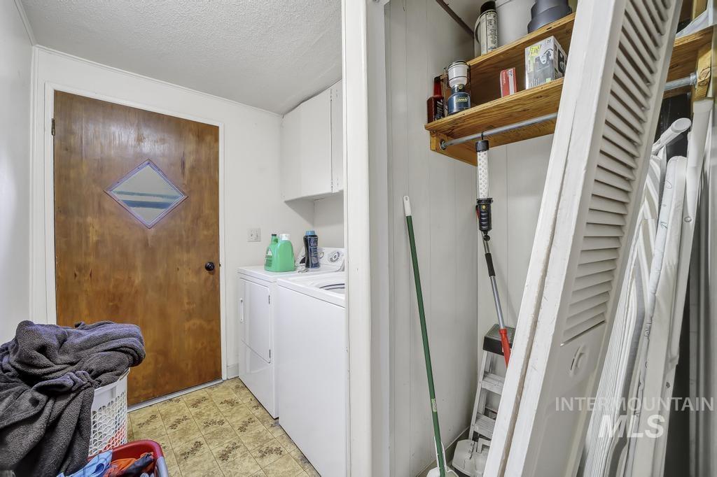 111 2nd St, Rupert, Idaho 83350, 1 Bedroom, 1 Bathroom, Residential Income For Sale, Price $279,000,MLS 98977144