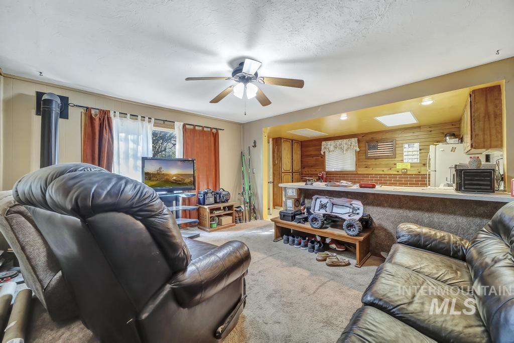 111 2nd St, Rupert, Idaho 83350, 1 Bedroom, 1 Bathroom, Residential Income For Sale, Price $279,000,MLS 98977144