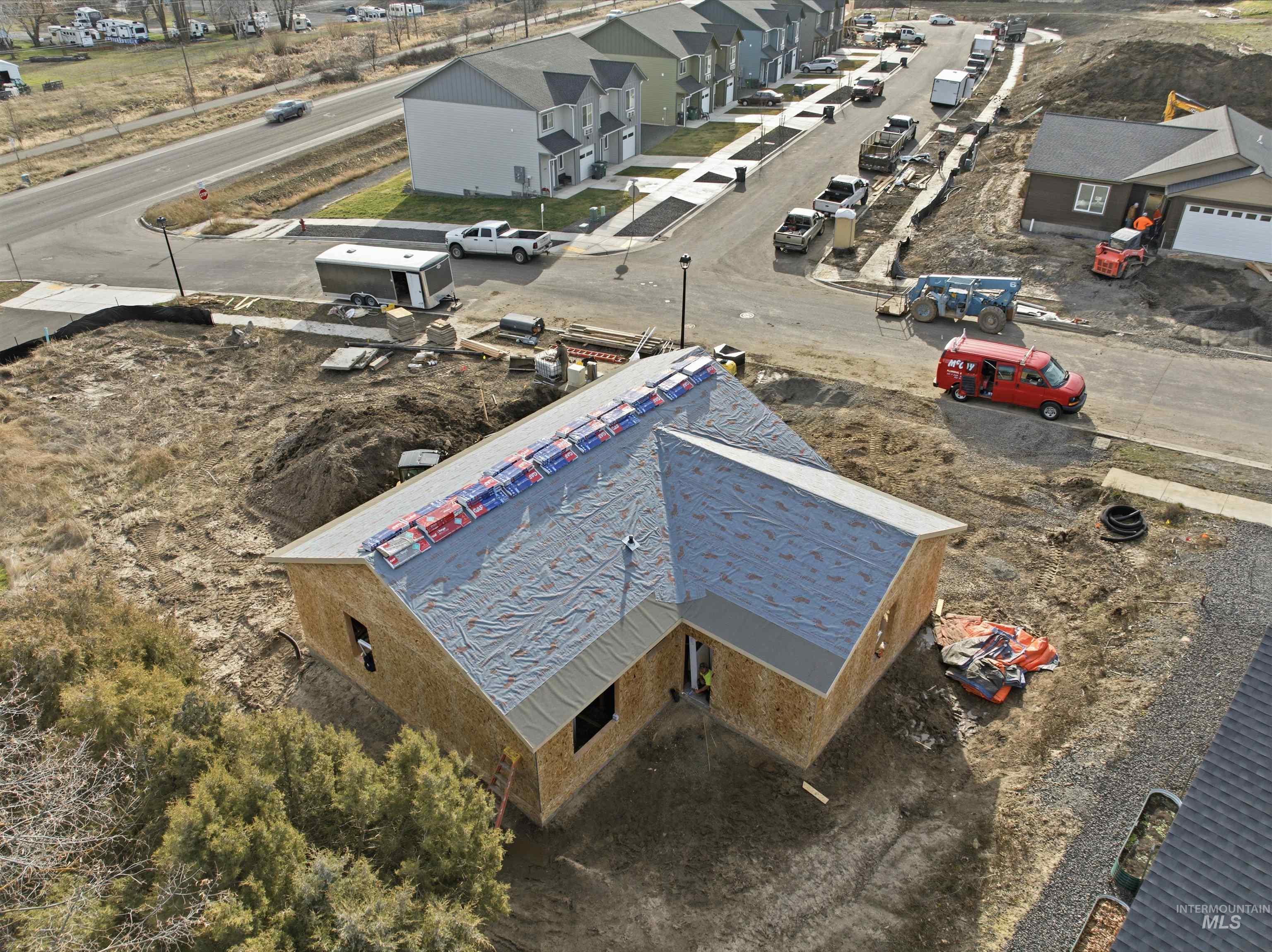 1512 Roxbury Drive, Moscow, Idaho 83843, 3 Bedrooms, 2 Bathrooms, Residential For Sale, Price $385,000,MLS 98977150