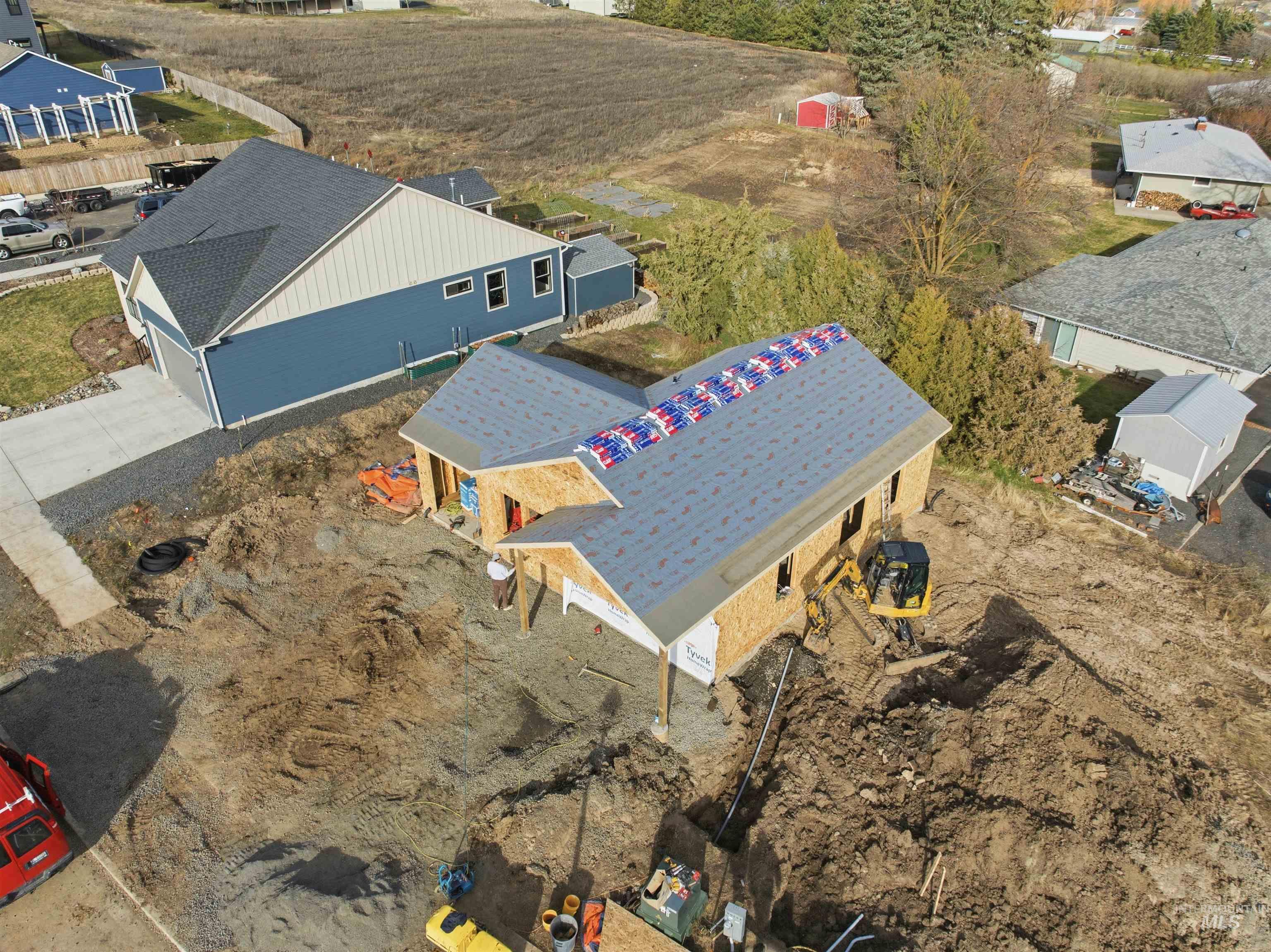 1512 Roxbury Drive, Moscow, Idaho 83843, 3 Bedrooms, 2 Bathrooms, Residential For Sale, Price $385,000,MLS 98977150