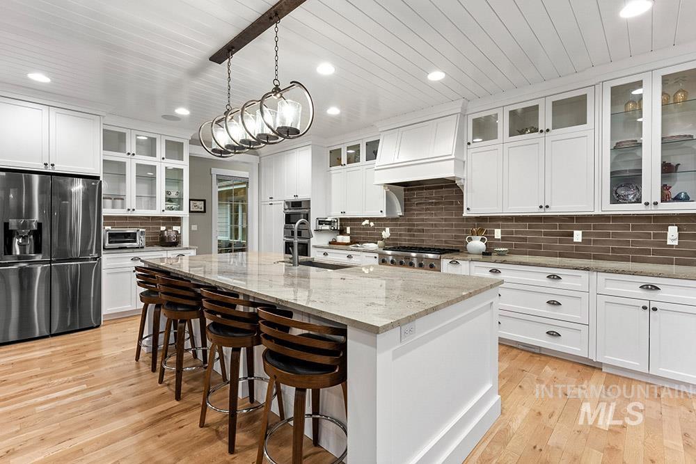 2849 W Chartwell Dr, Eagle, Idaho 83616-5549, 4 Bedrooms, 3 Bathrooms, Residential For Sale, Price $1,650,000, 98977156