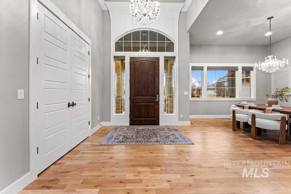 2849 W Chartwell Dr, Eagle, Idaho 83616-5549, 4 Bedrooms, 3 Bathrooms, Residential For Sale, Price $1,650,000, 98977156