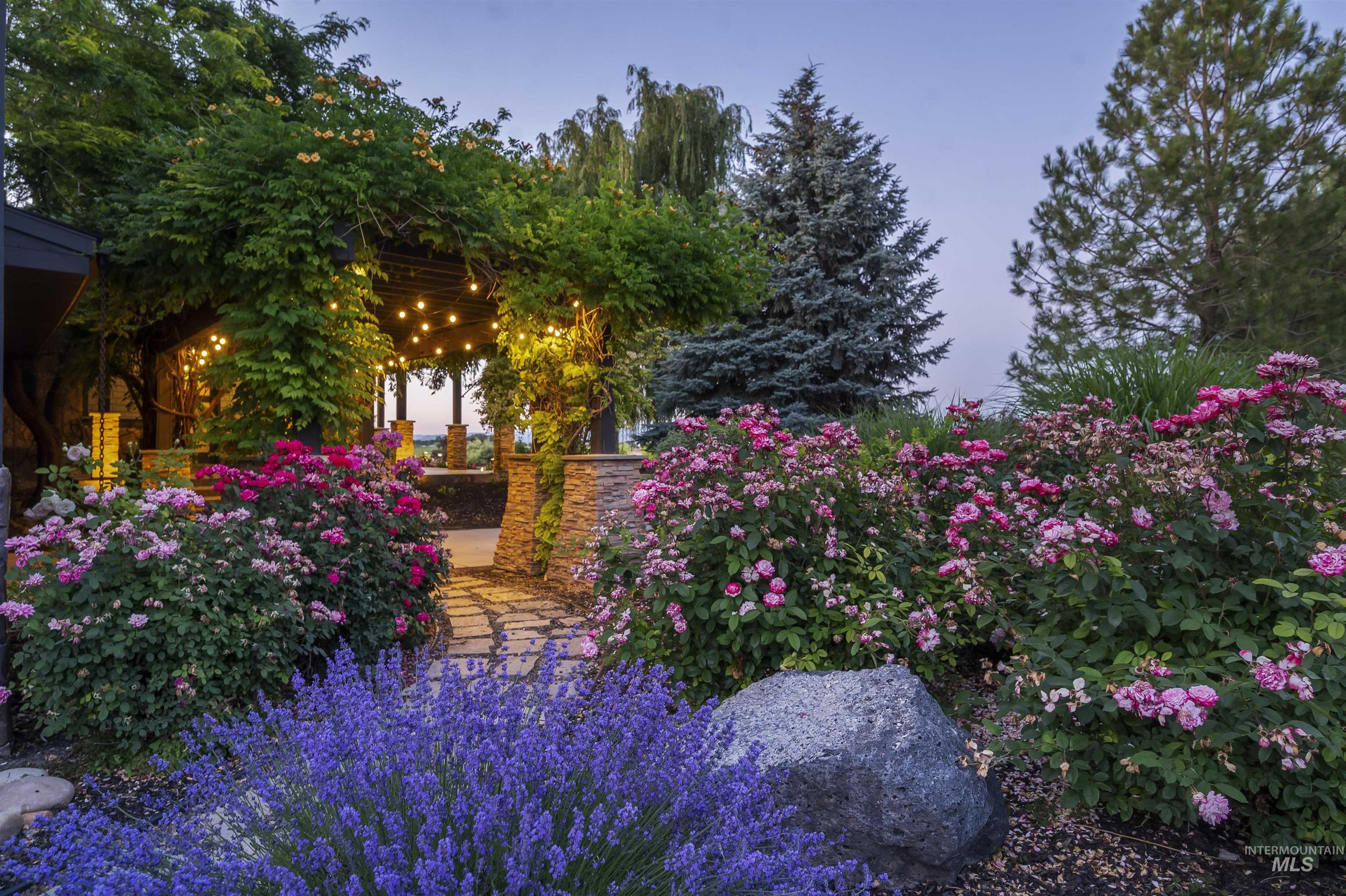 4545 S Rock Ranch Ln, Meridian, Idaho 83642, 5 Bedrooms, 4.5 Bathrooms, Residential For Sale, Price $2,999,000,MLS 98977157